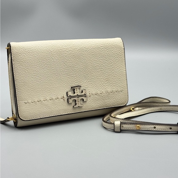 Tory Burch Handbags - Tory Burch miller Crossbody With Strap